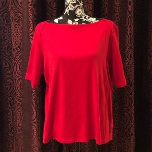 🌞 4/$25 Summer Sale 🌞 Pretty red tee